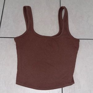 Maroon ribbed tank top